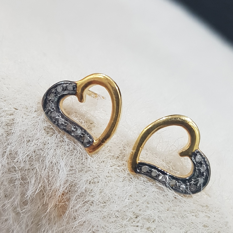 Stunning Fancy Designer Pave Diamond Heart stud