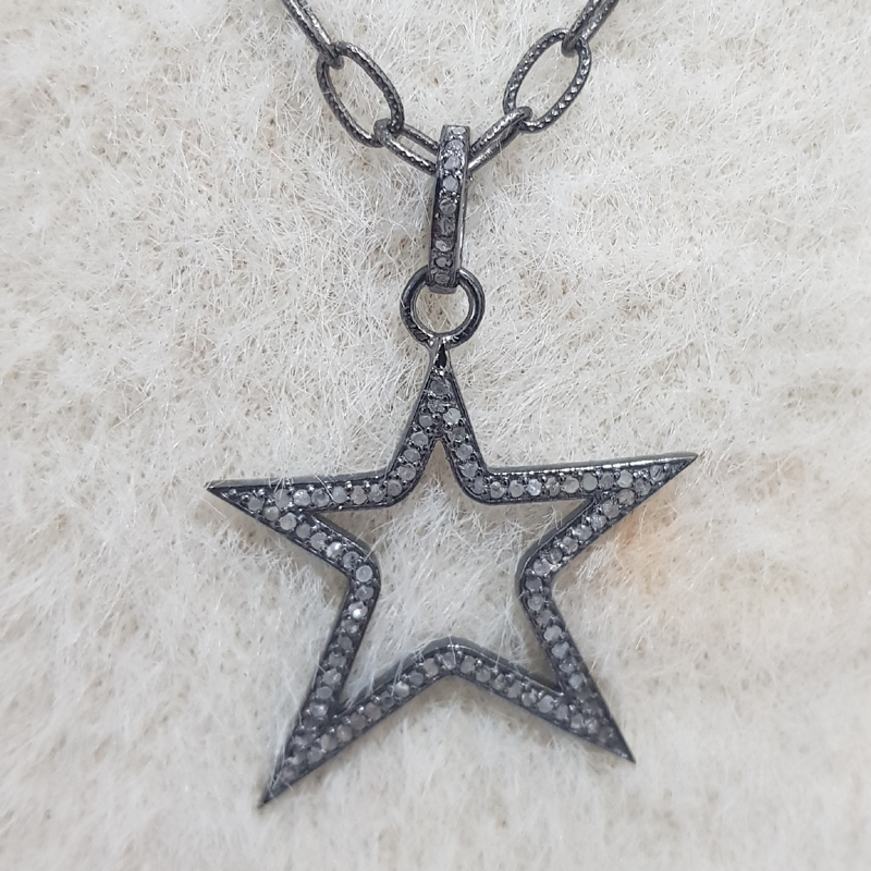 Good Looking Pave Diamond Star Design Black Silver Pendent