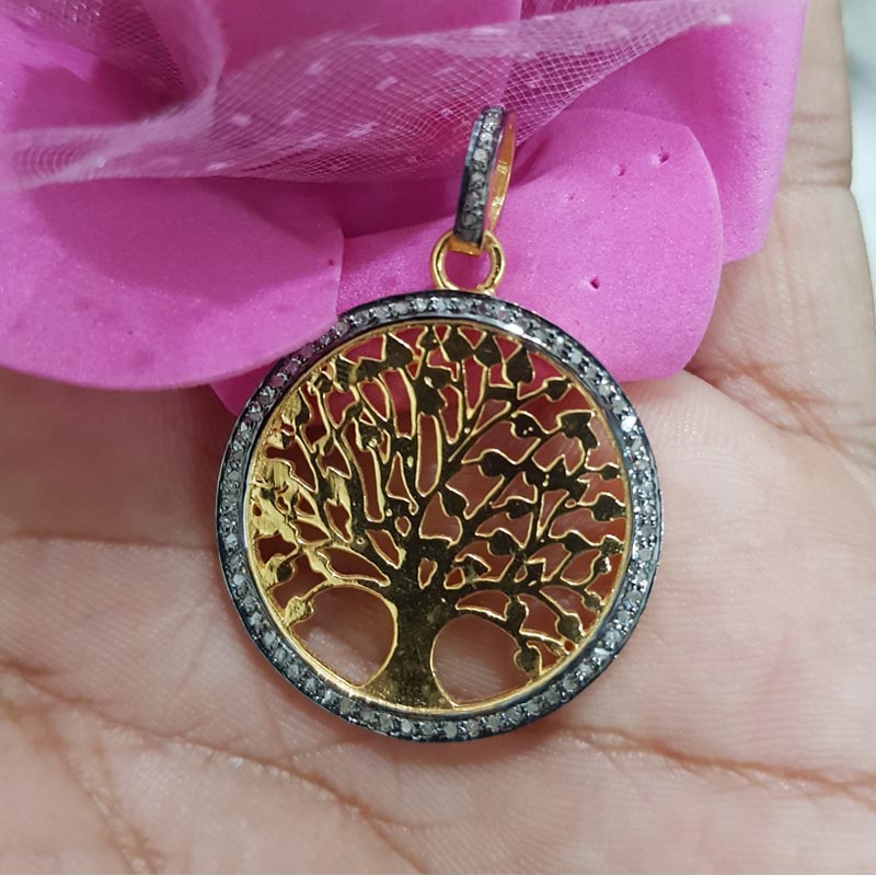 Yellow and Black Beautiful Round Tree Pendent With Pave Diamond