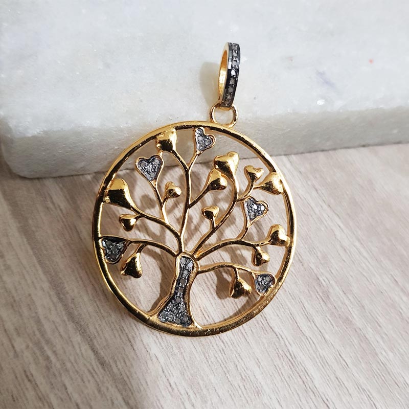 Attractive 925 Sterling Silver Stylish Round Tree Pendant With Pave Diamond