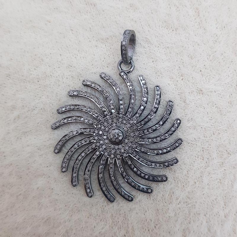 Glamorous Designer Handmade Beautiful Round Shape Flower Pendant With Pave Diamond