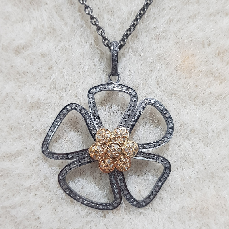 Gorgeous Handmade Flower Designer Pave Diamond Beautiful Pendent