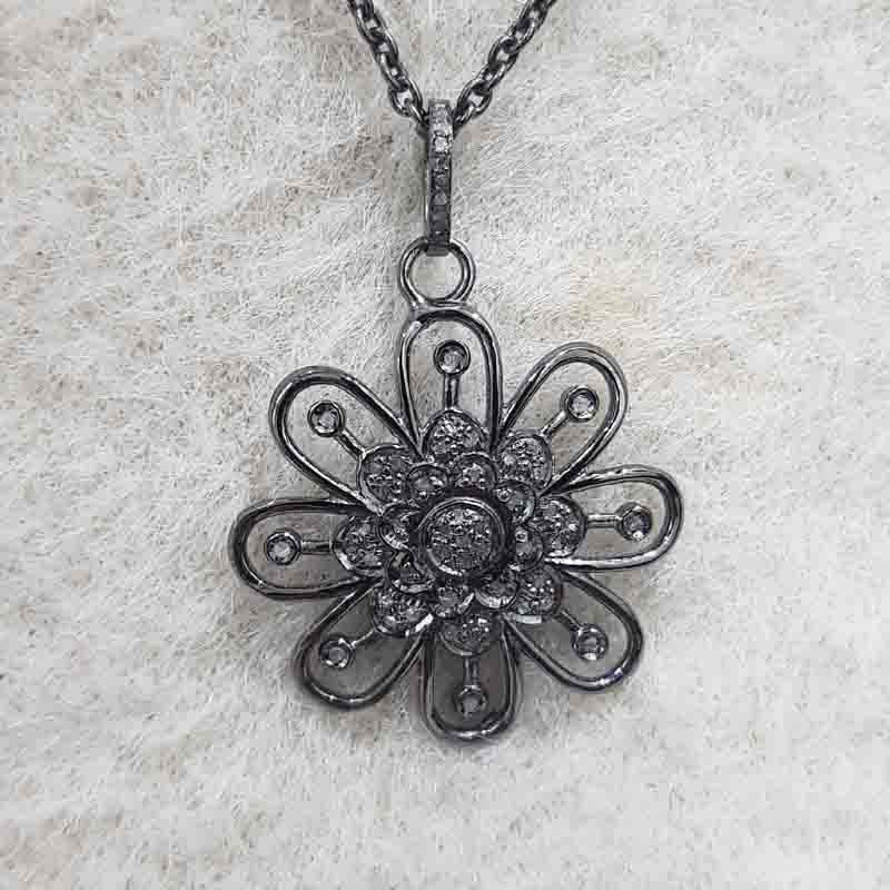 Black Beautiful Flower Style Pendent