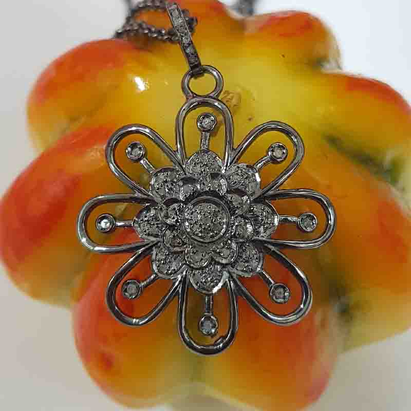 Black Beautiful Flower Style Pendent