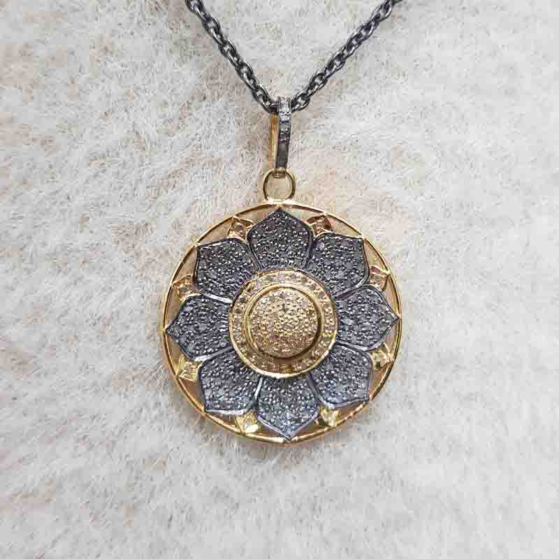 Yellow And Black Beautiful Flower Designed Pendent