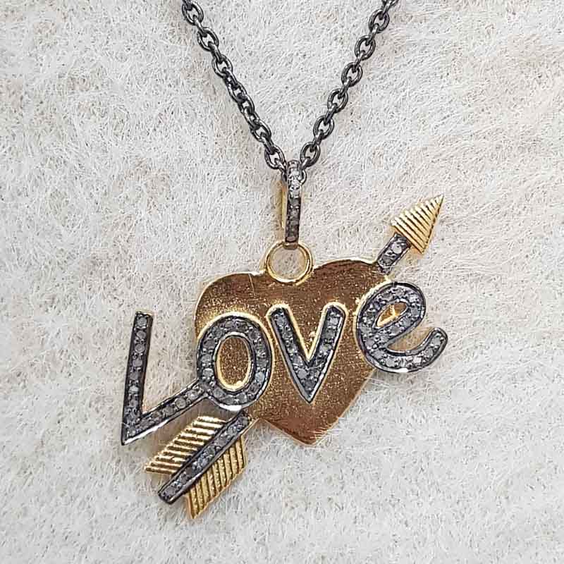 Fashionable Heart With Beautiful Love & Arrowhead 925 Sterling Silver Pendent