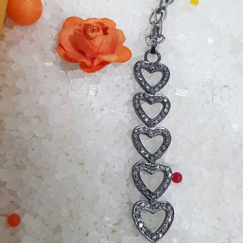 Attractive Pave Diamond Handmade Long Hanging Heart Pendent