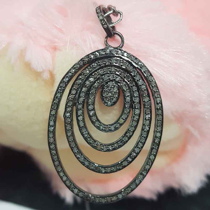 4 Layer Of Pave Diamond Oval Style Silver Pendant