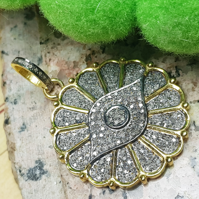 Beautiful Designed Pave Diamond Handmade Flower Pendant With Evil Eye