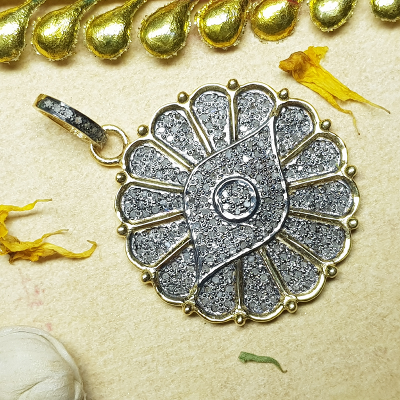 Beautiful Designed Pave Diamond Handmade Flower Pendant With Evil Eye