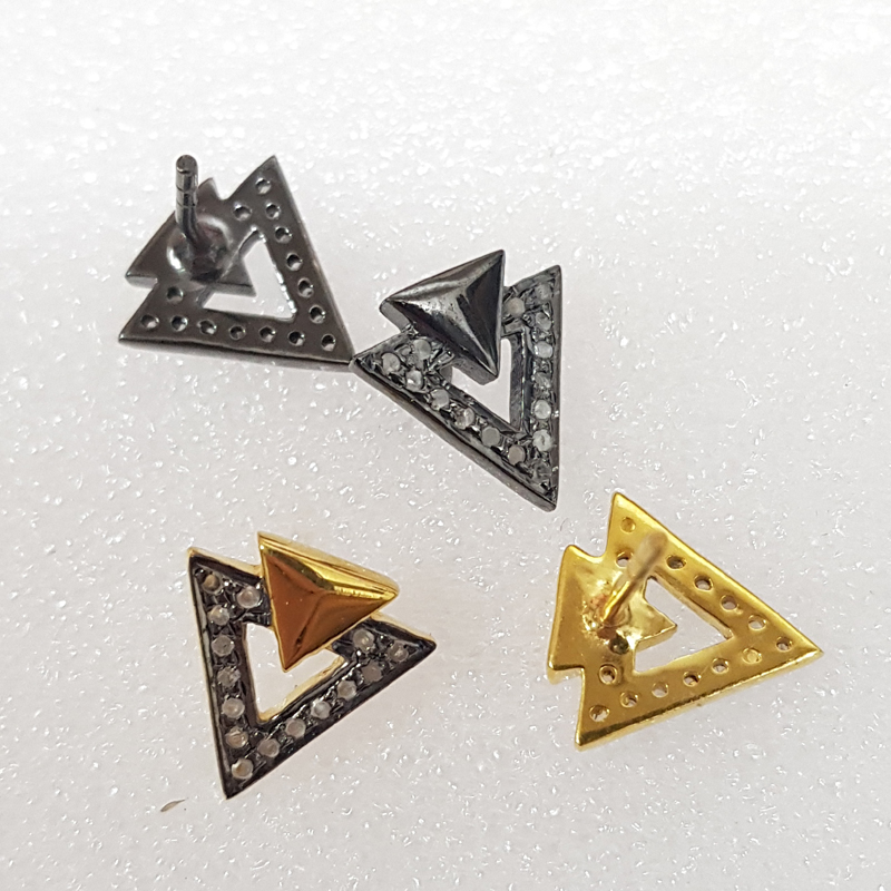 Stunning Arrowhead Designer Stud