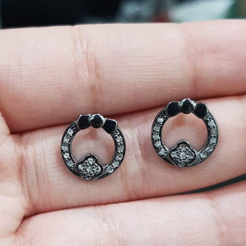 Elegant Black Fully Natural Pave Diamond Round Stud earrings