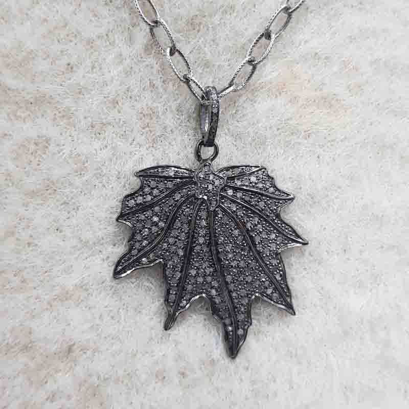 Stunning Leaf Pendent With Fully Pave Diamond Pendent