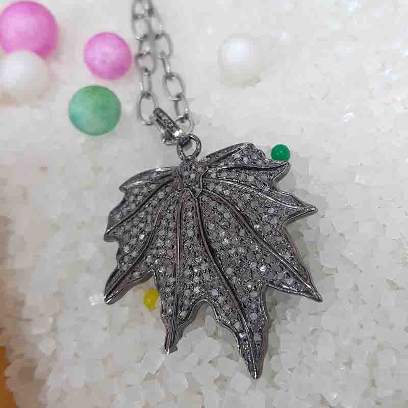 Stunning Leaf Pendent With Fully Pave Diamond Pendent