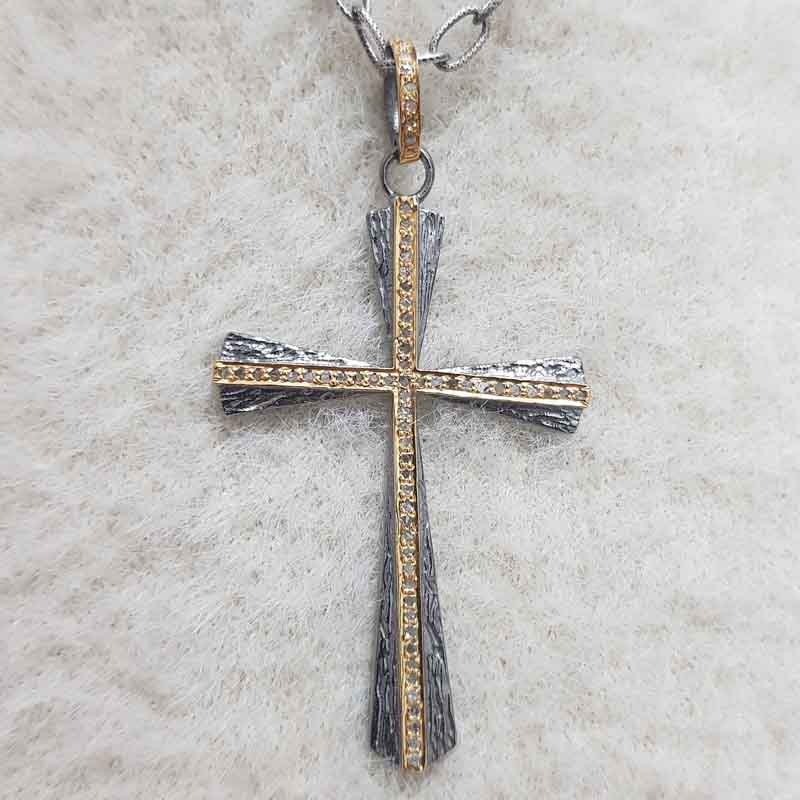 Beautifully Designed Cross Pendant 925 Sterling Silver Pave Diamond