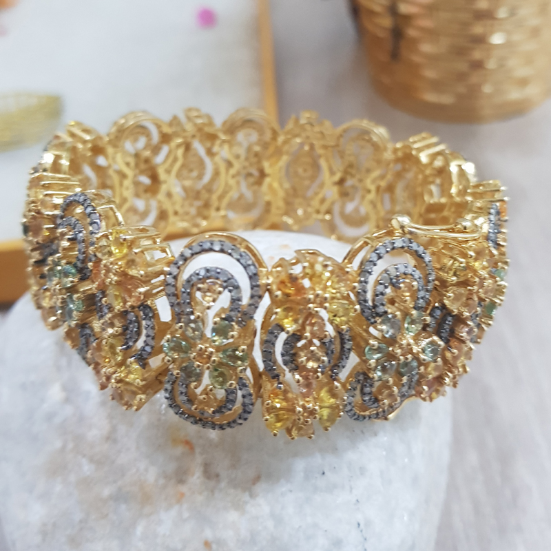 Stunning Handmade Designer Pave Diamond With Yellow And Green Sapphire Bracelet