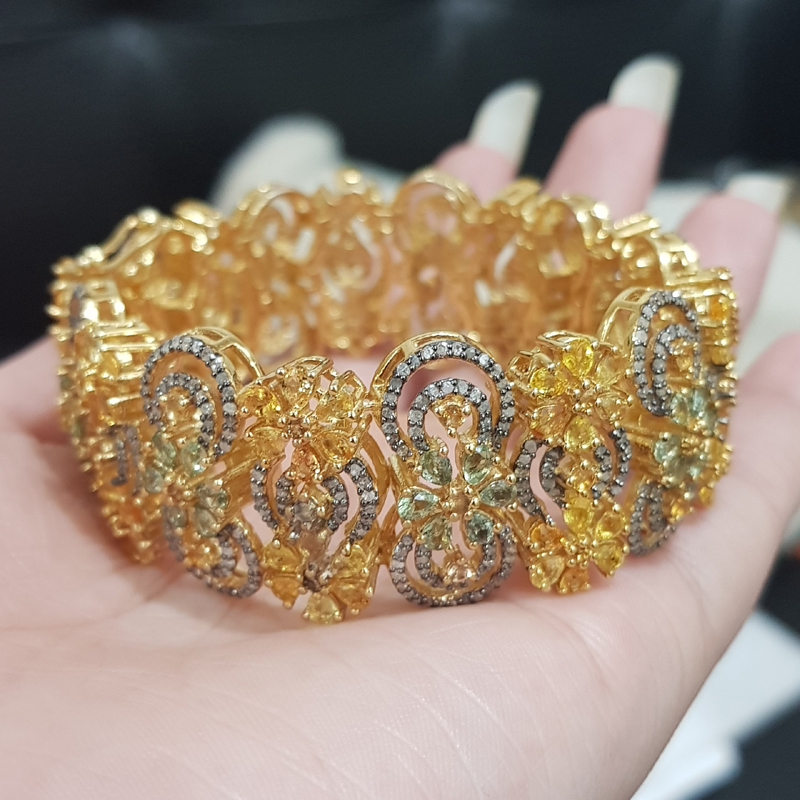 Stunning Handmade Designer Pave Diamond With Yellow And Green Sapphire Bracelet