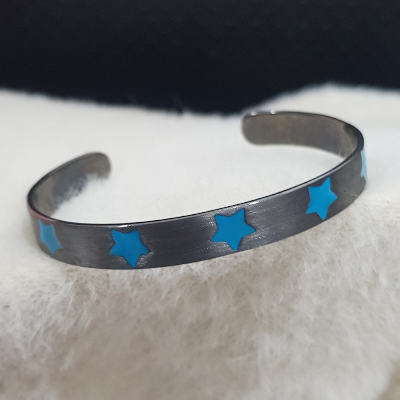 Black Beautiful Cuff Style Bracelet With Turquoise Enamel Stars