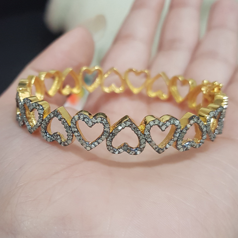 Yellow And Black Beautiful Pave Diamond Heart Designer Bracelet