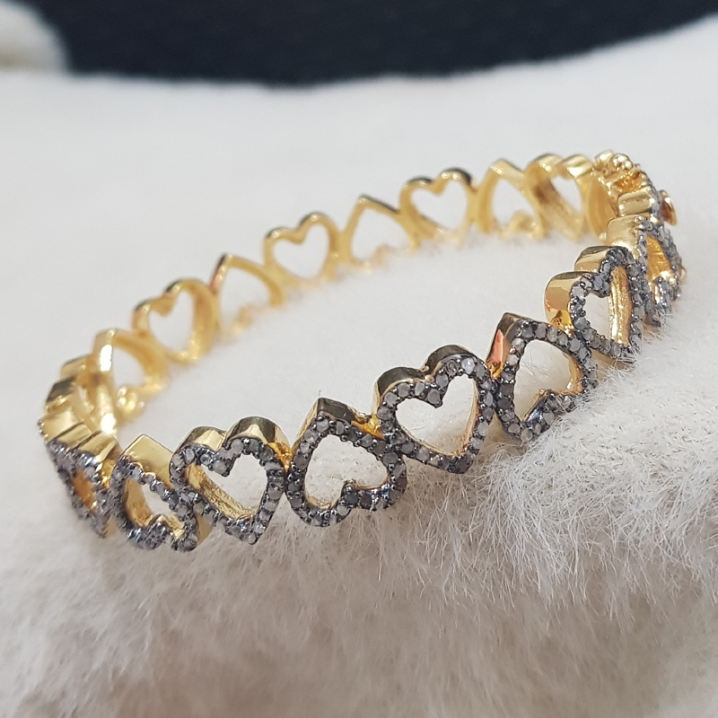 Yellow And Black Beautiful Pave Diamond Heart Designer Bracelet