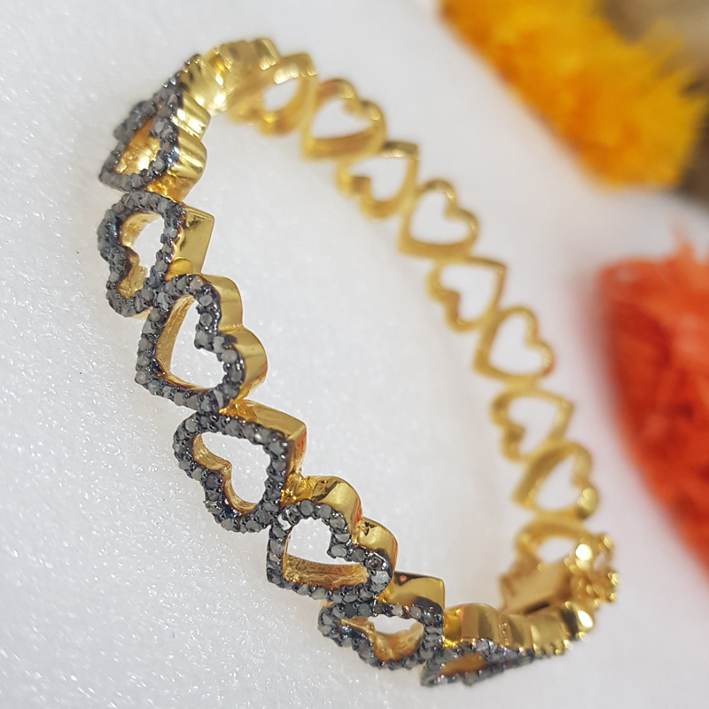 Yellow And Black Beautiful Pave Diamond Heart Designer Bracelet