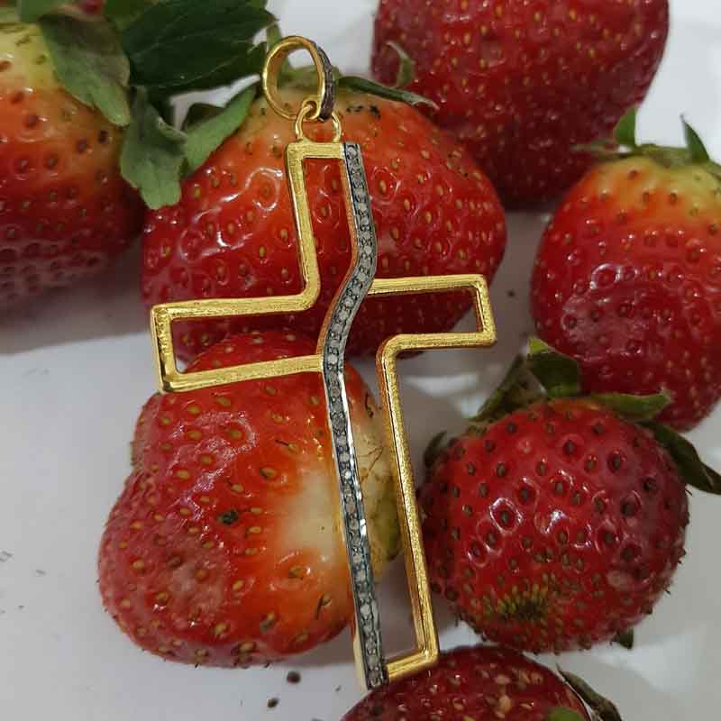 Handmade Designer Cross Pendent