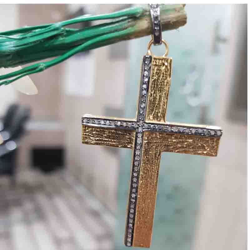 Stunning Cross Pendent With Pave Diamond Layers