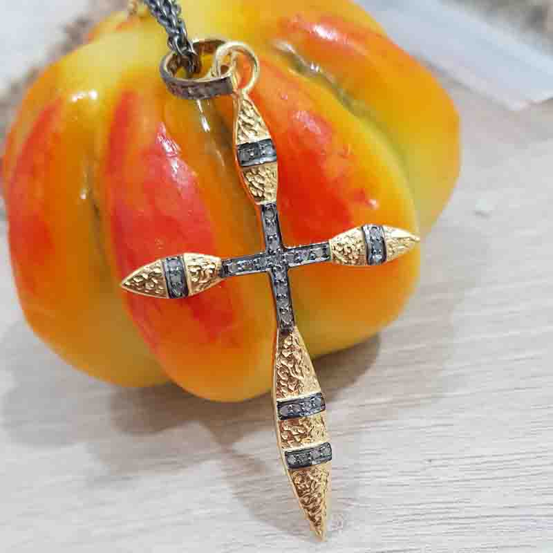 Yellow And Black Beautiful pave Diamond Shiny Cross pendent