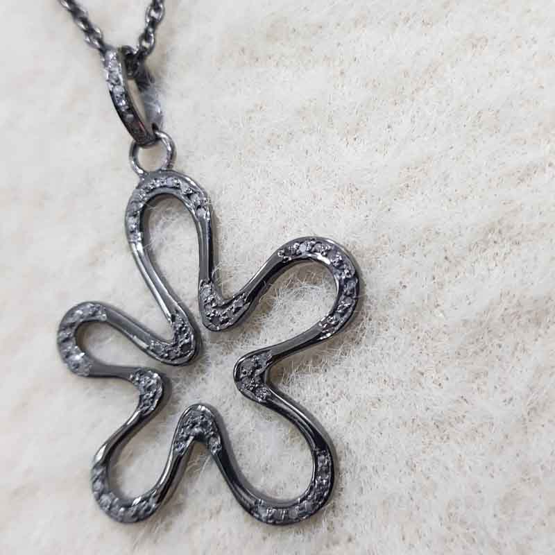 Flower Style Pave Diamond 925 Sterling Silver Pendent