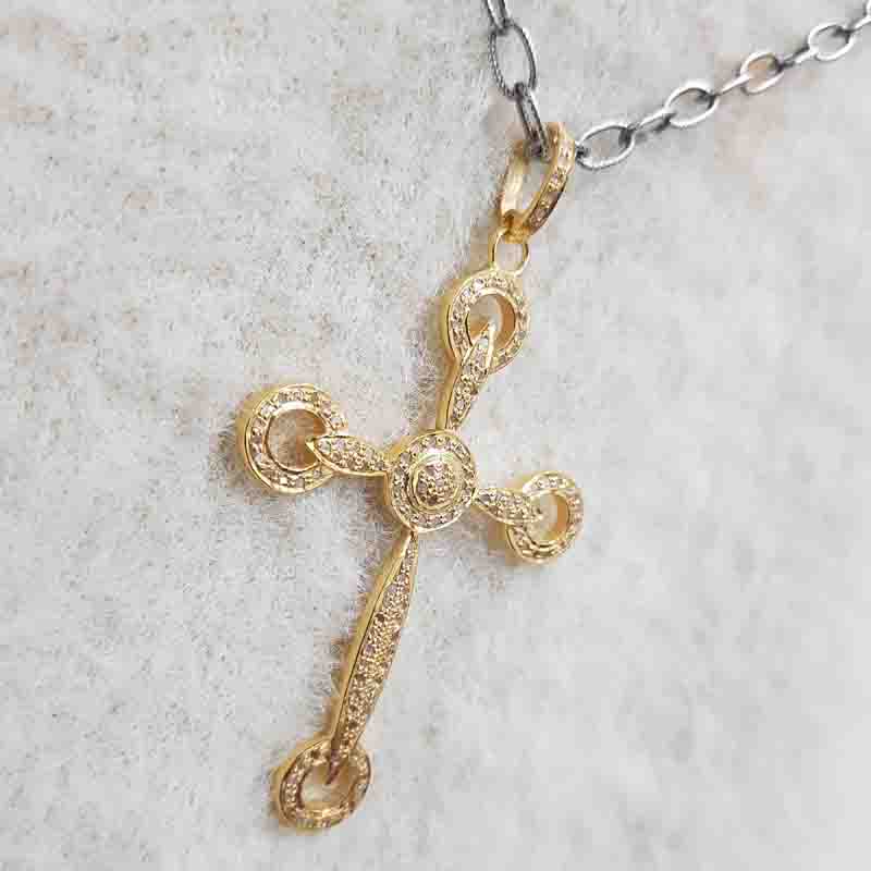 Attractive Pave Diamond Handmade CROSS Designer Pendent