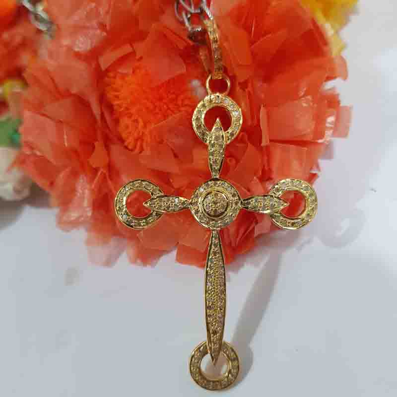 Attractive Pave Diamond Handmade CROSS Designer Pendent