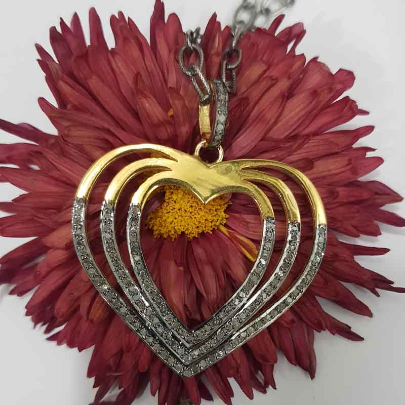 Shiny Handmade Designer Pave Diamond Heart Pendent