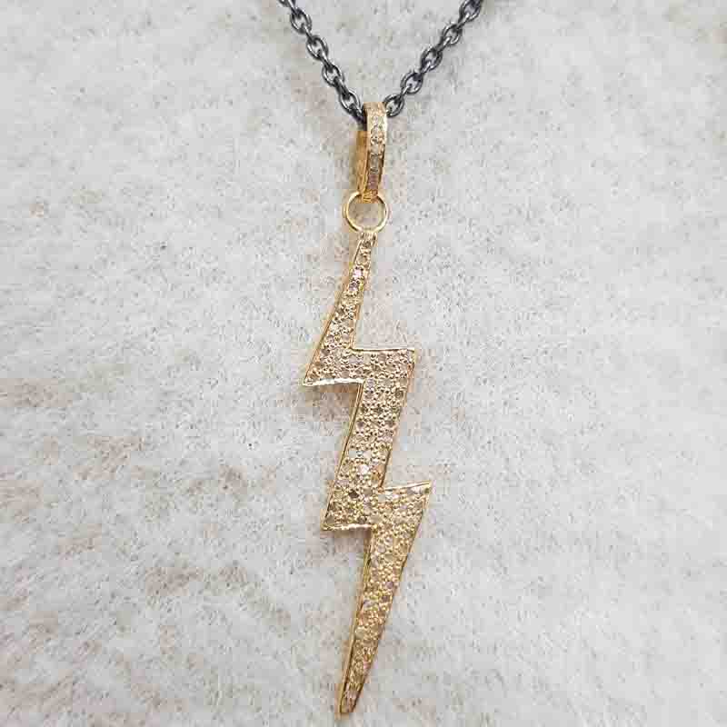 Zigzag Pendent With Pave Diamond Layers