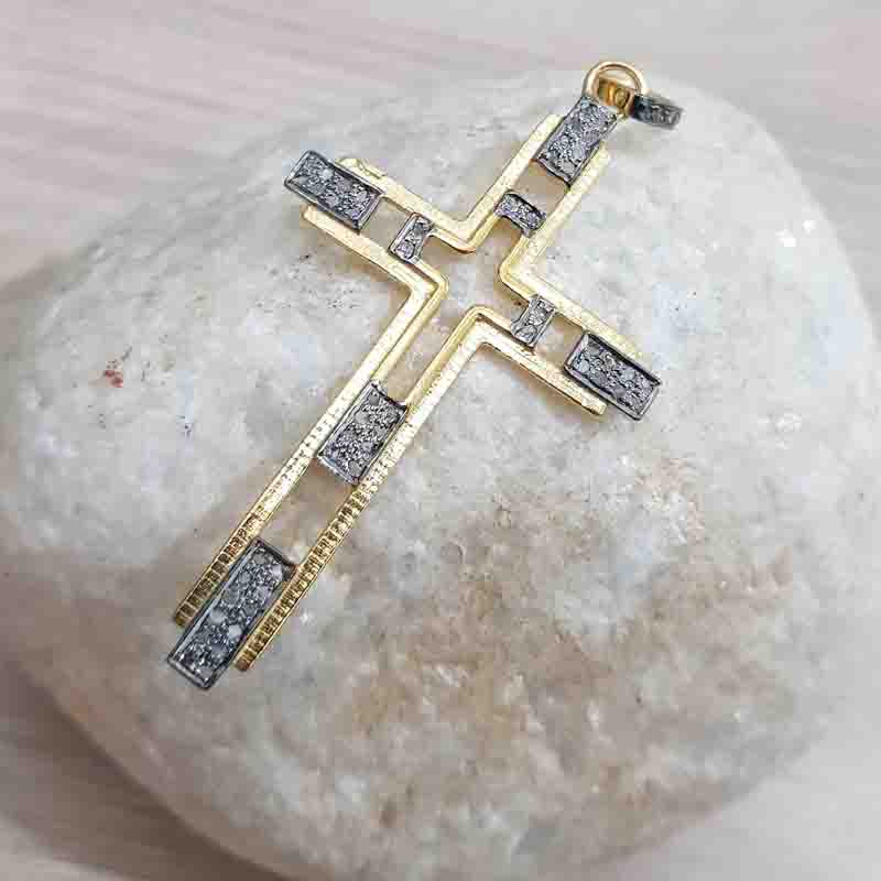 Unique Designer Pave Diamond Fancy Style Cross Pendent