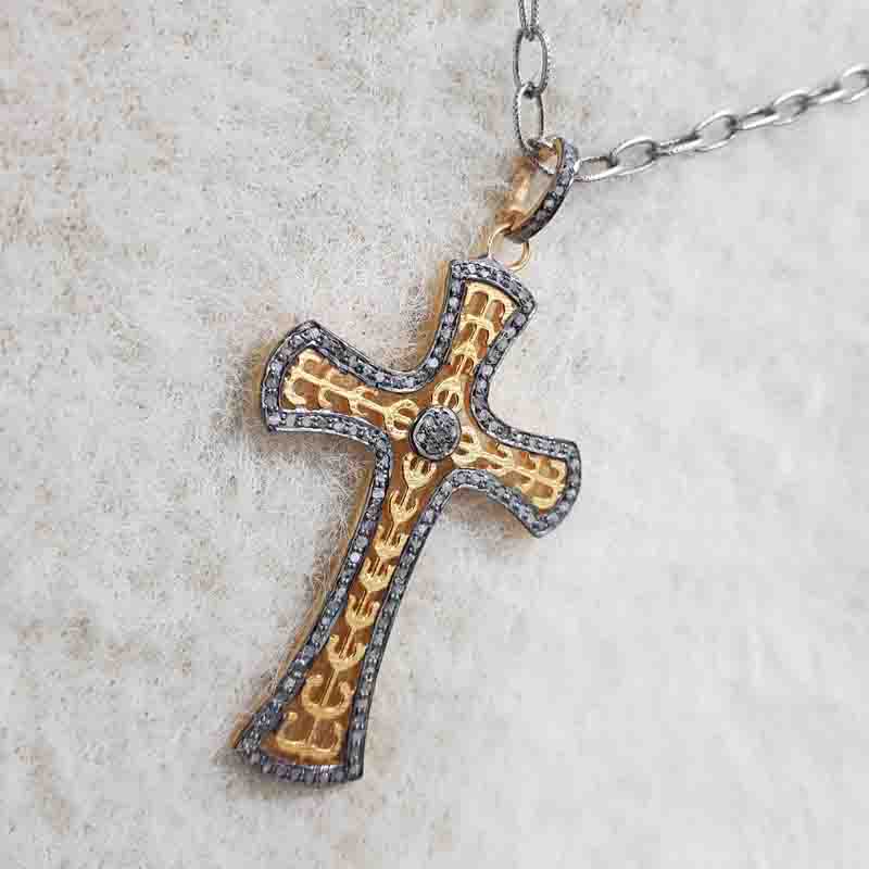 925 Sterling Silver Cross Designed Pendent