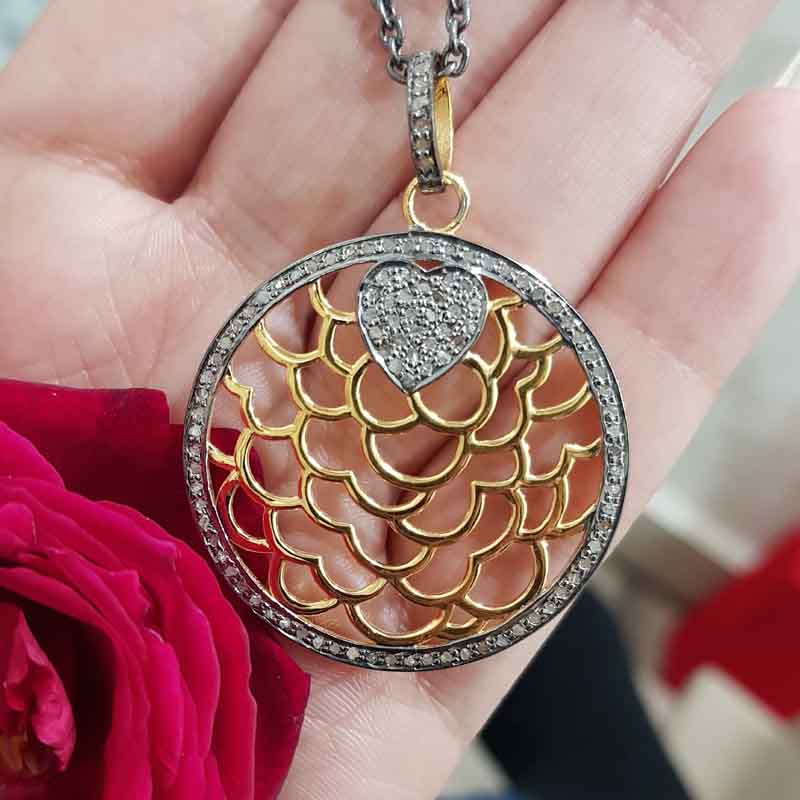 Round Designer Pave Diamond Fancy Style Pendent