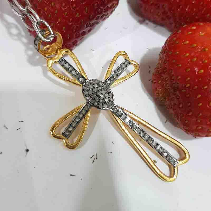 Antique Finish Designer Cross Style Pendent