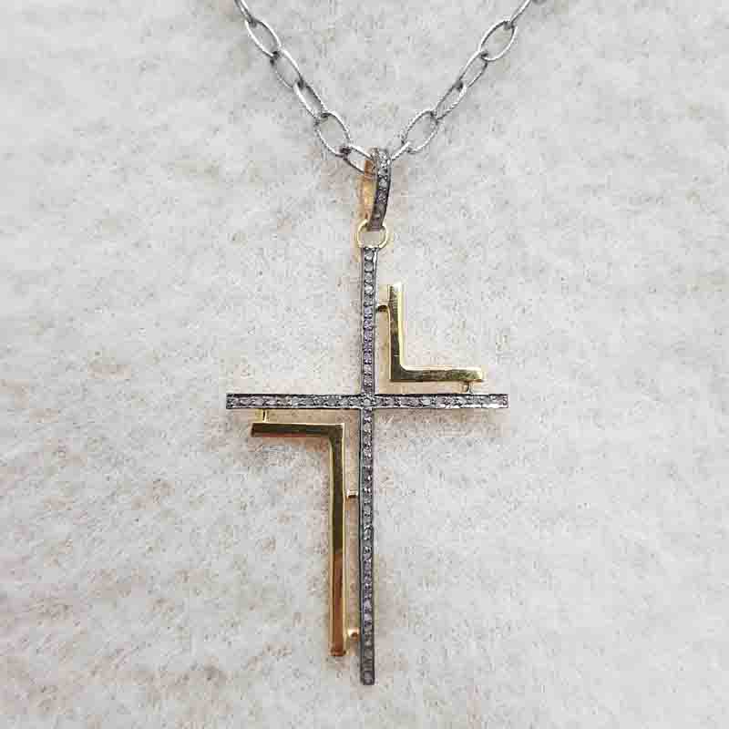 Good Looking Handmade Designer Cross Pendent