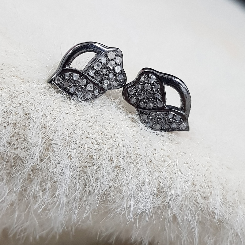 Fancy Heart Style Pave Diamond Handmade Designer Stud/Earrings