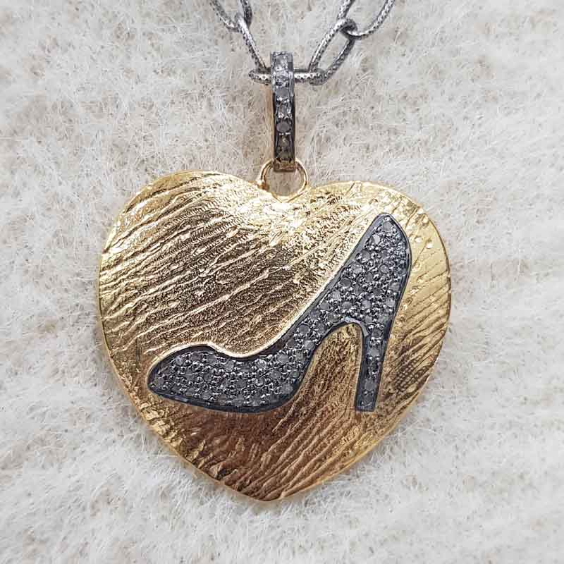 Elegant Sandal in Beautiful Heart Design Sterling Silver Pendent