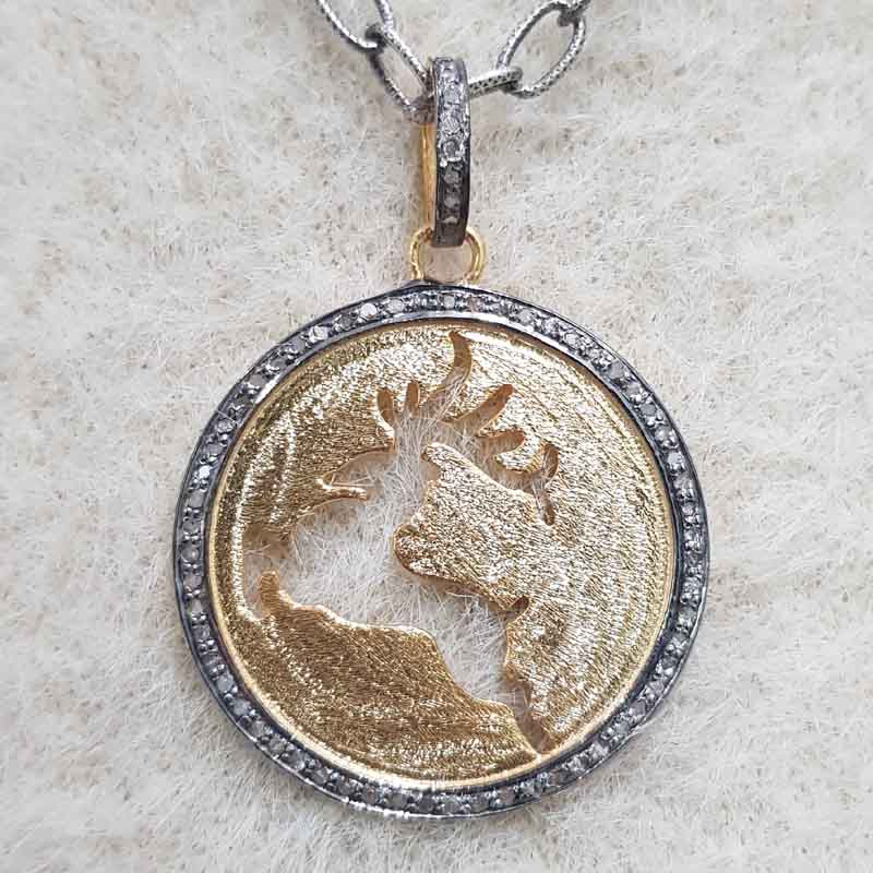 Handmade Designer Deer In Round Coin Jewelry Pendent