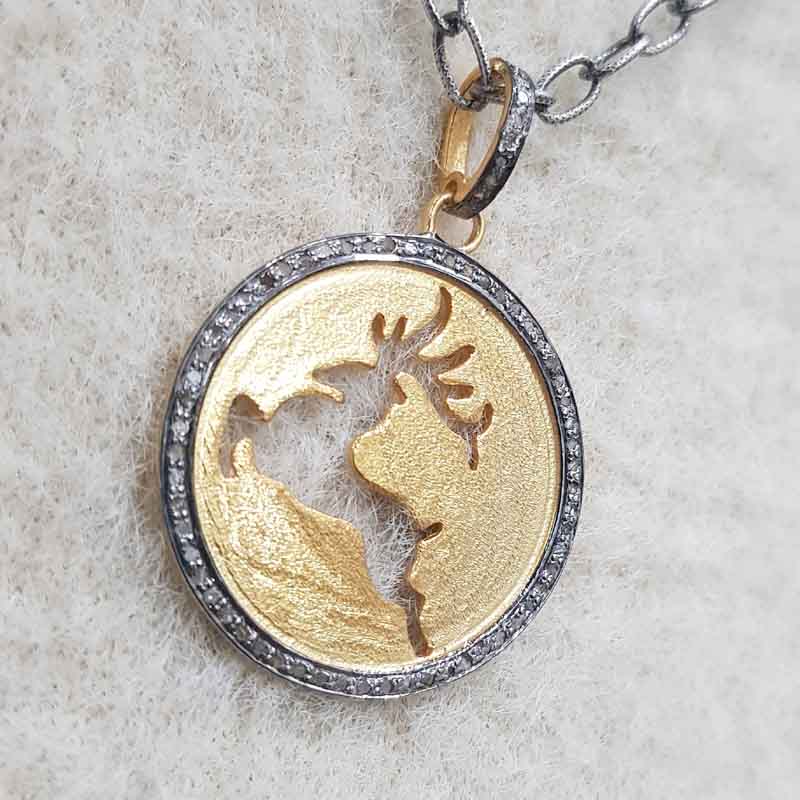 Handmade Designer Deer In Round Coin Jewelry Pendent