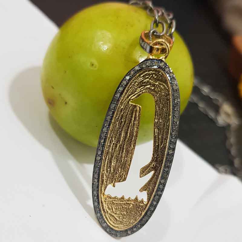 Beautifully Designed Two Tone Pendent