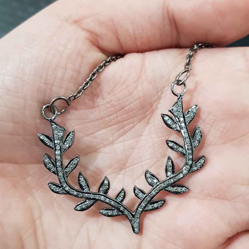 Unique Designer Leaf Style Necklace