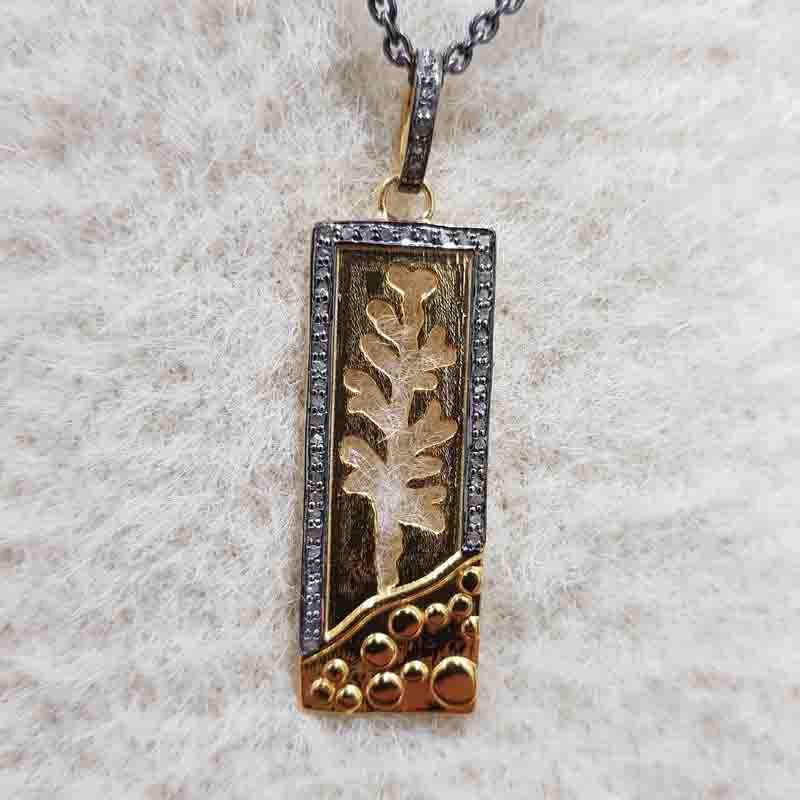 Stunning Yellow And Black Tree Style Tag Pendent