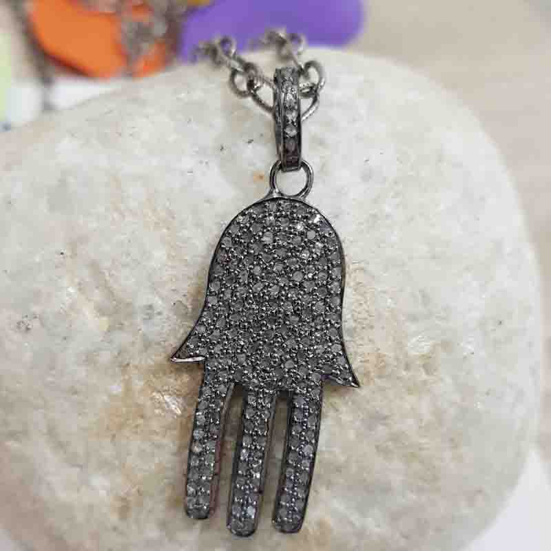 Fully Pave Diamond Setting Hamsa Hand Pendent