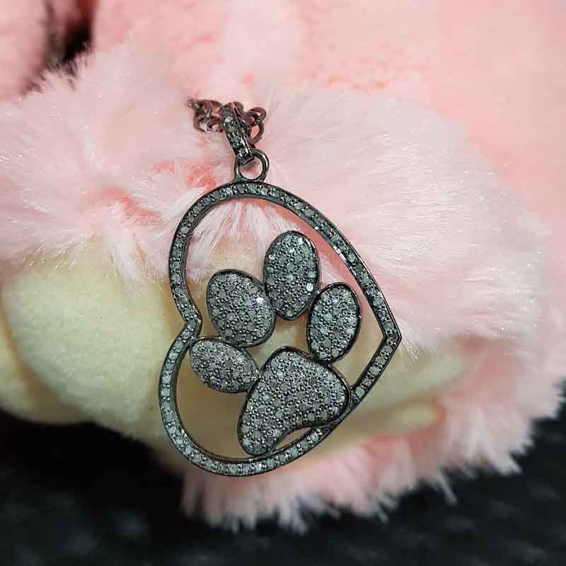 Lion Paw In Heart Pave Diamond Pendent