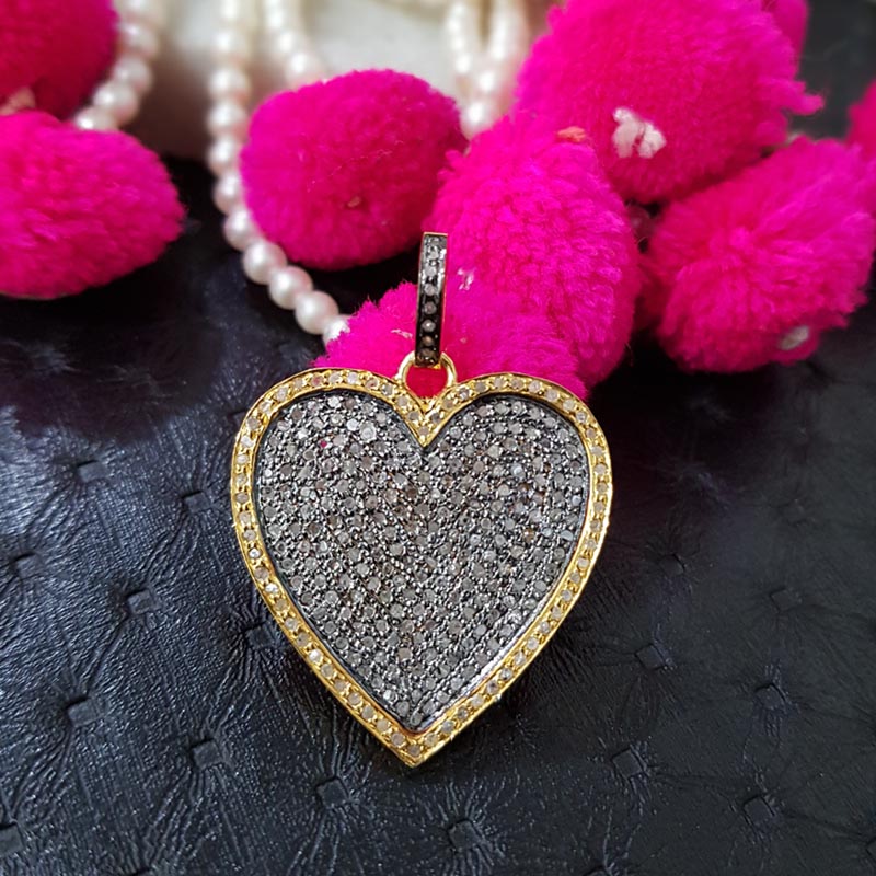 Unique Design Handmade 925 Sterling Silver Beautiful Heart Pendent With Pave Diamond