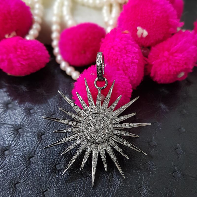 Beautiful Designed 925 Sterling Silver Handmade Fancy Starburst Pendent With Pave Diamond